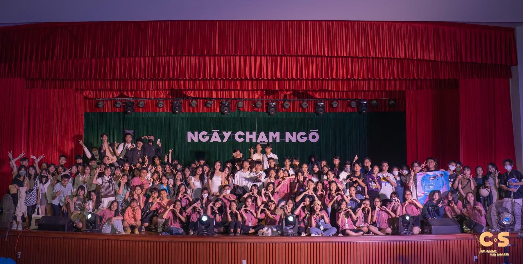 Hình ảnh của Concert "Ngày Chạm Ngõ"