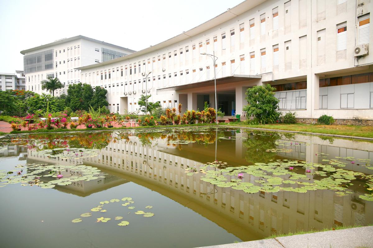 Trường Đại học An Giang, Đại học Quốc gia TP HCM