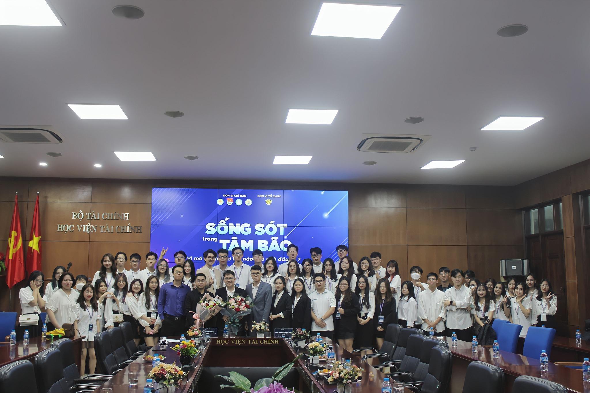 Hình ảnh hoạt động của CLB CLB Chứng Khoán trẻ Học Viện Tài Chính với URL: https://edus3.leaderbook.com/prod/upload/img/6636f63ab6f0710051f7a498-317732766_5974388529279895_6504158379017873415_n - Copy.jpg