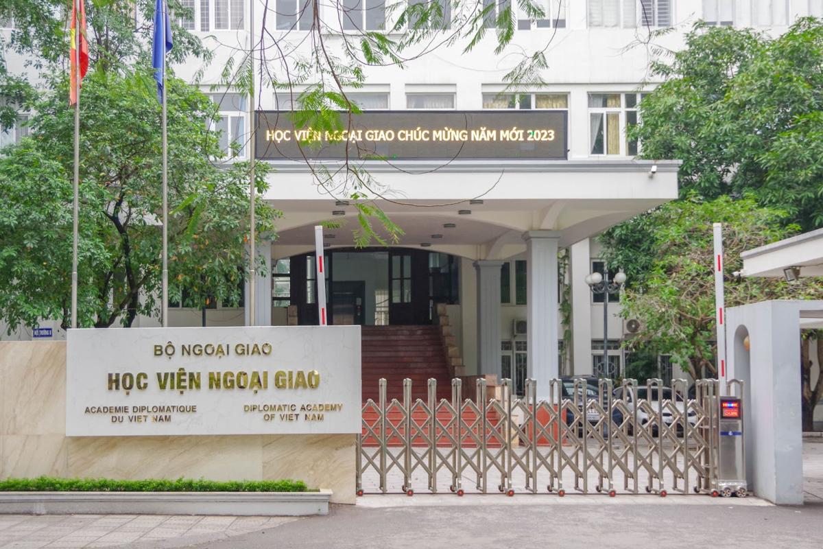 Học viện Ngoại giao
