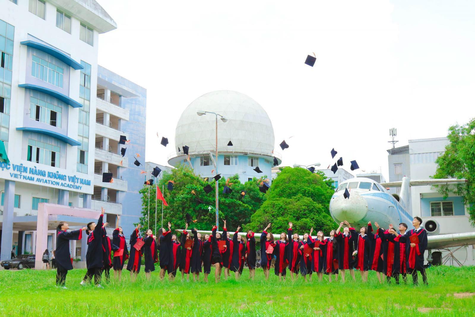 Điểm chuẩn trường Học Viện Hàng Không Việt Nam